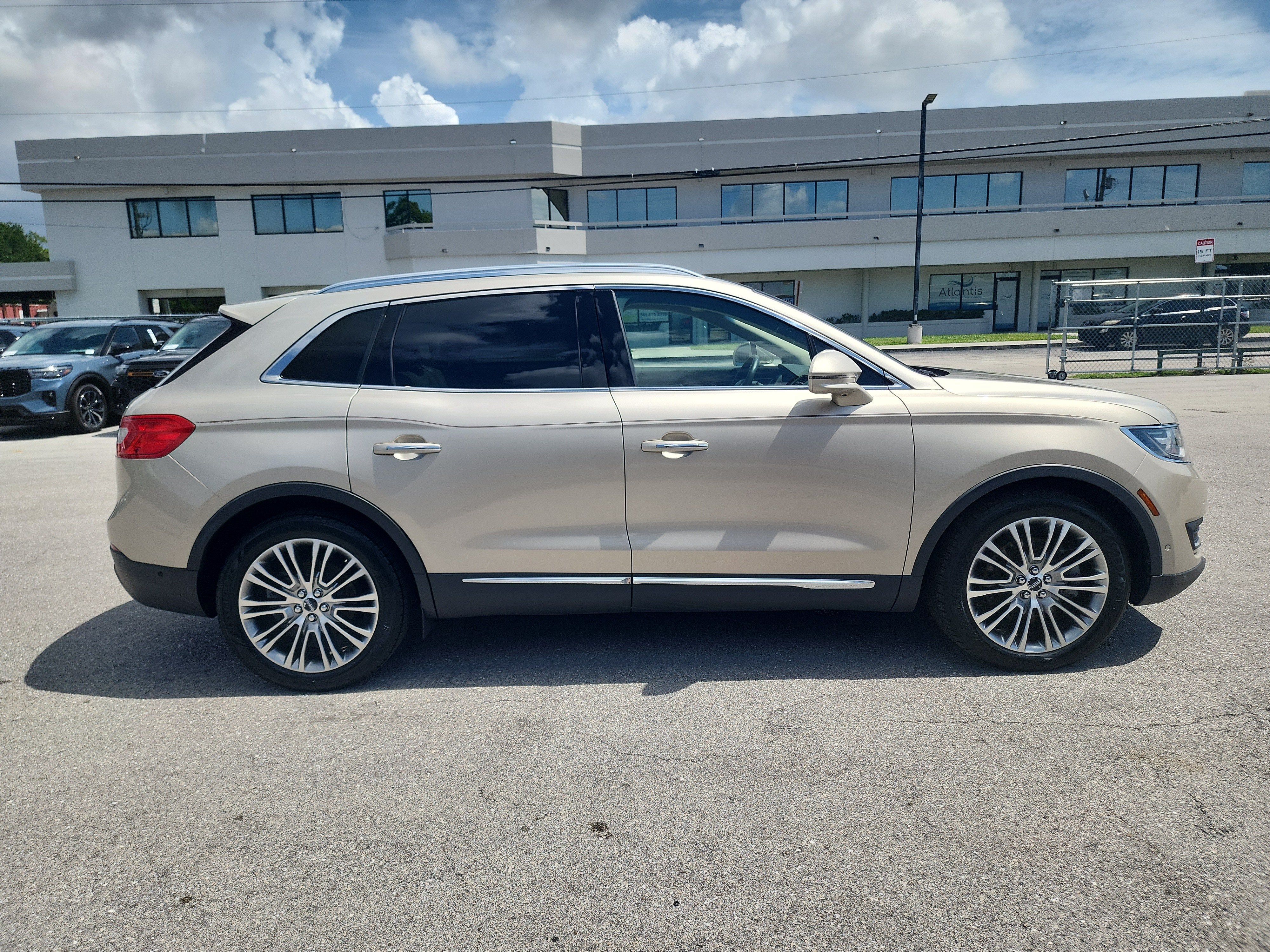 2017 Lincoln MKX Reserve