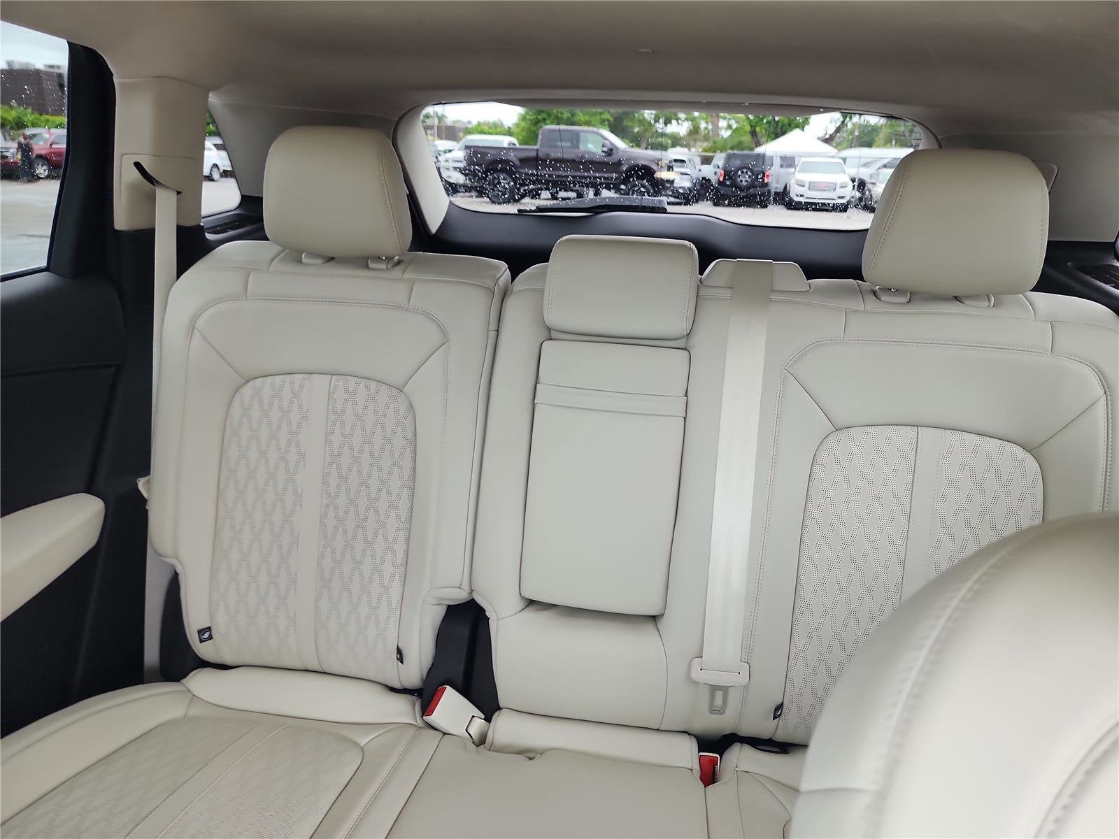 2023 Lincoln Nautilus Black Label