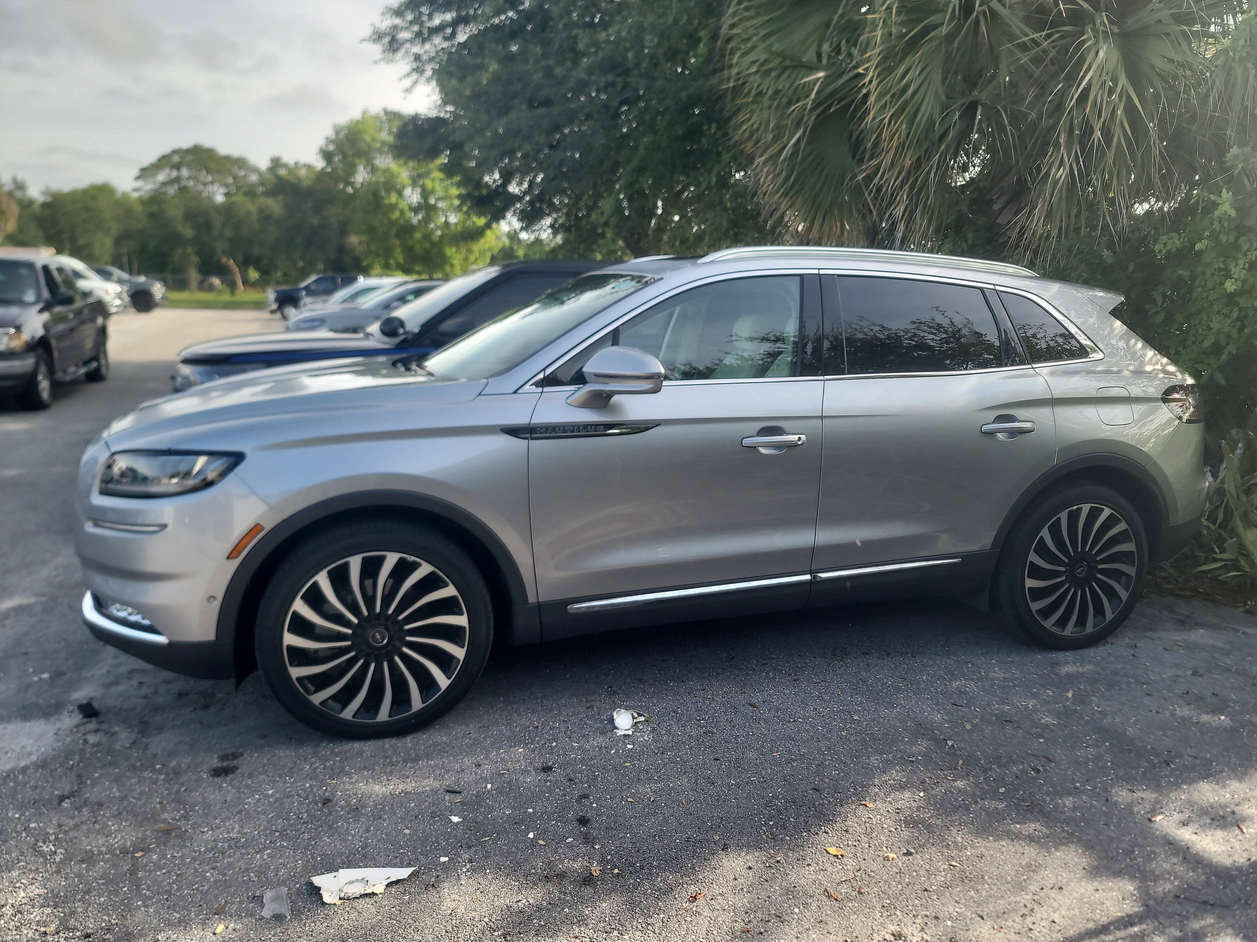 2023 Lincoln Nautilus Black Label