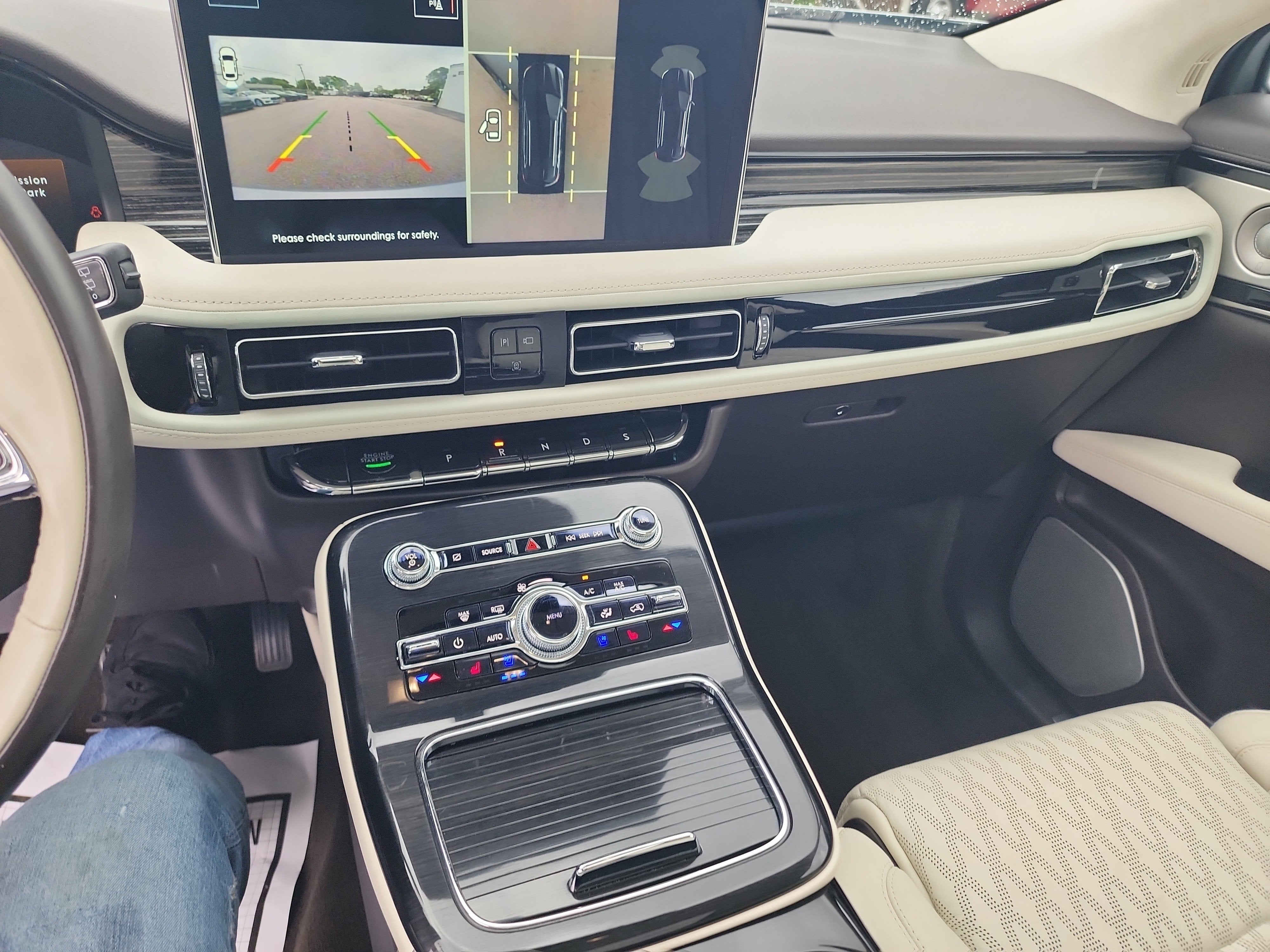 2023 Lincoln Nautilus Black Label