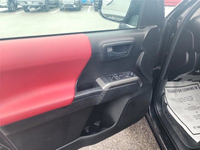 2022 Toyota Tacoma 2WD SR5