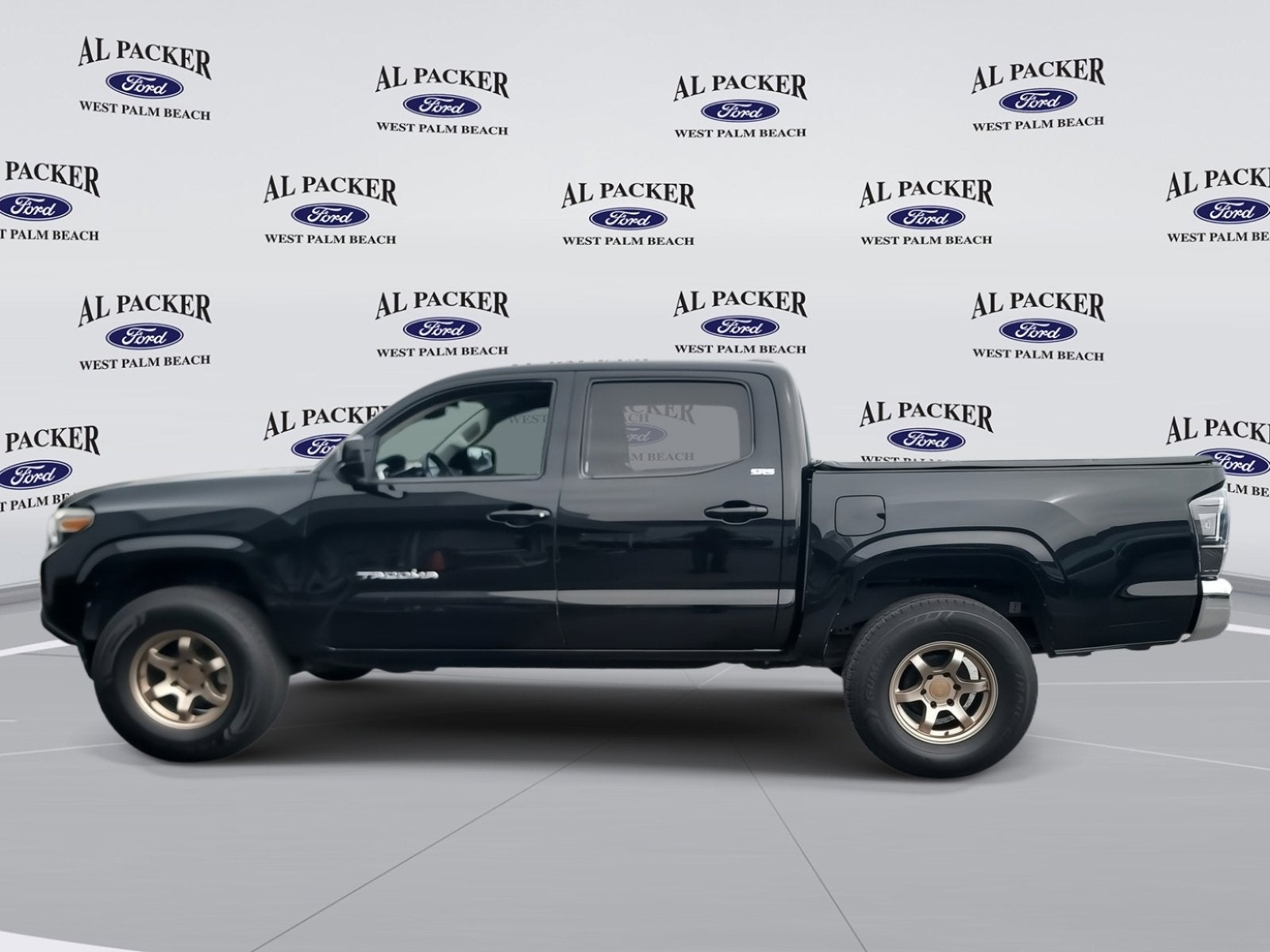 2022 Toyota Tacoma 2WD SR5