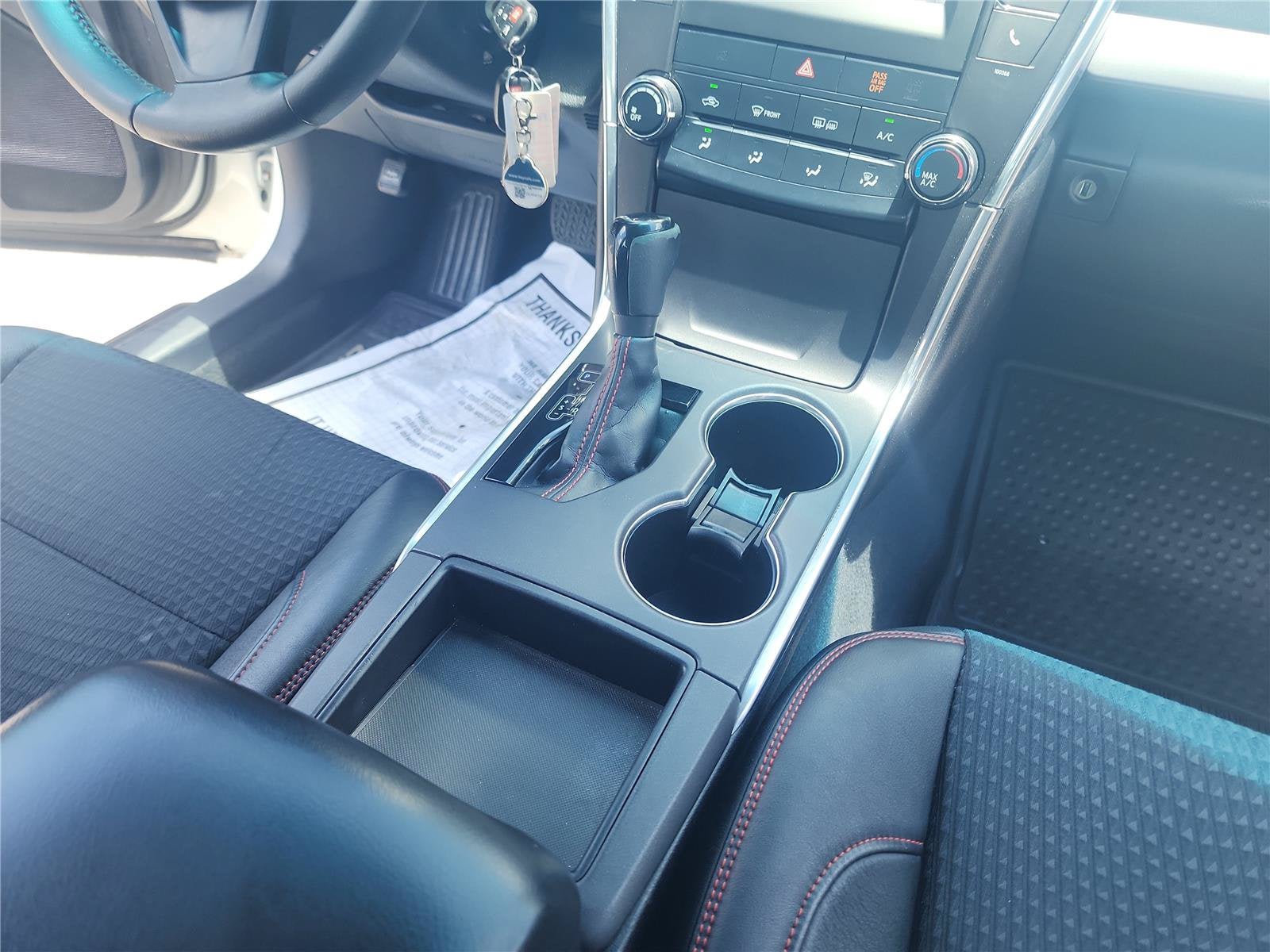 2015 Toyota Camry SE