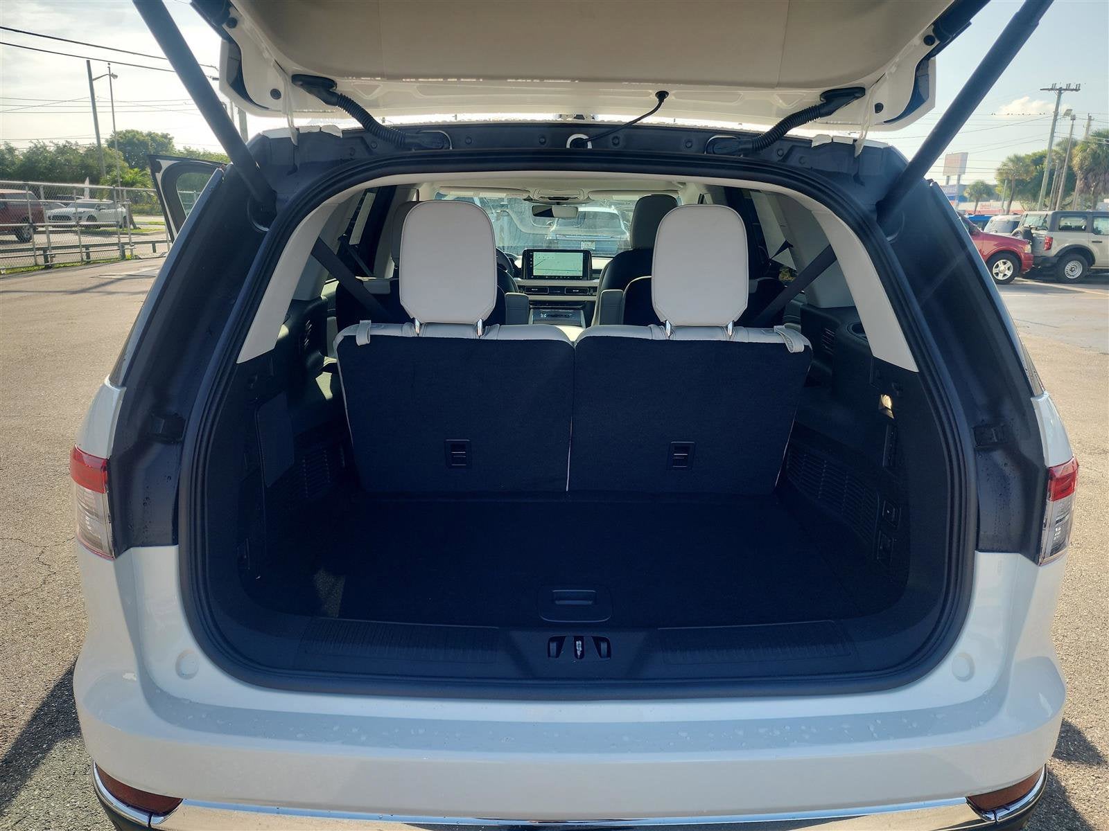 2025 Lincoln Aviator Premiere