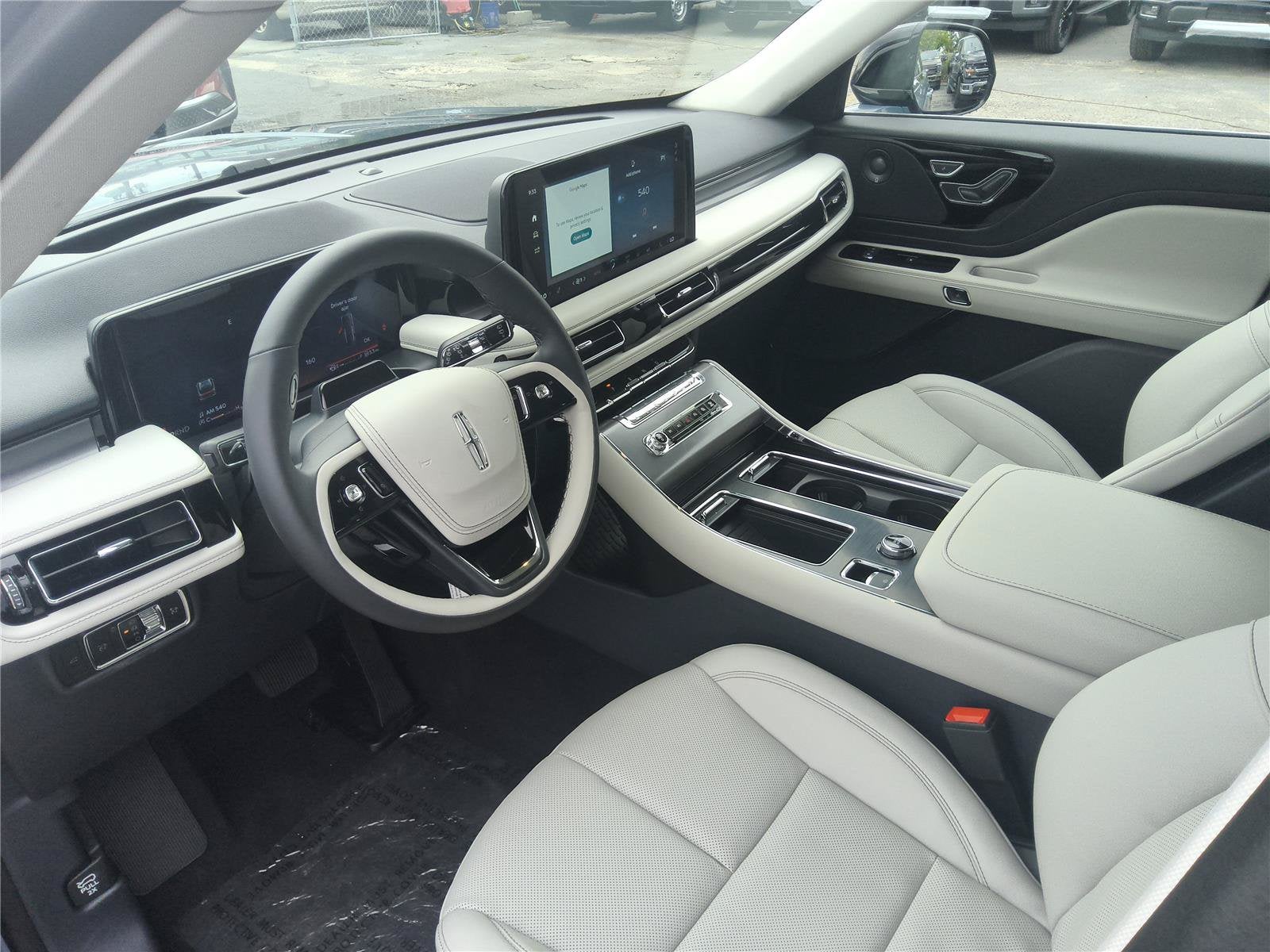 2027 Lincoln Aviator Premiere