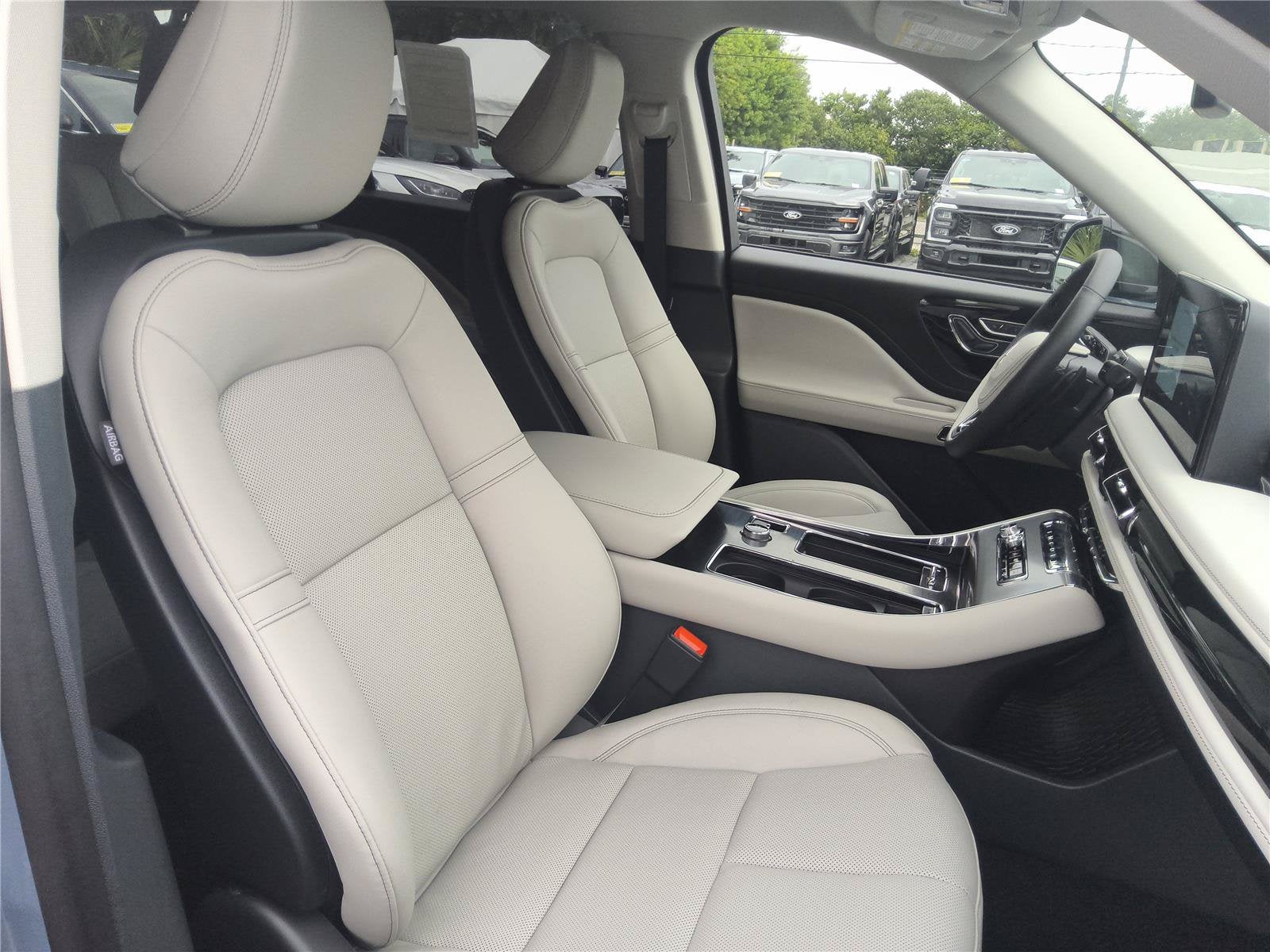 2027 Lincoln Aviator Premiere