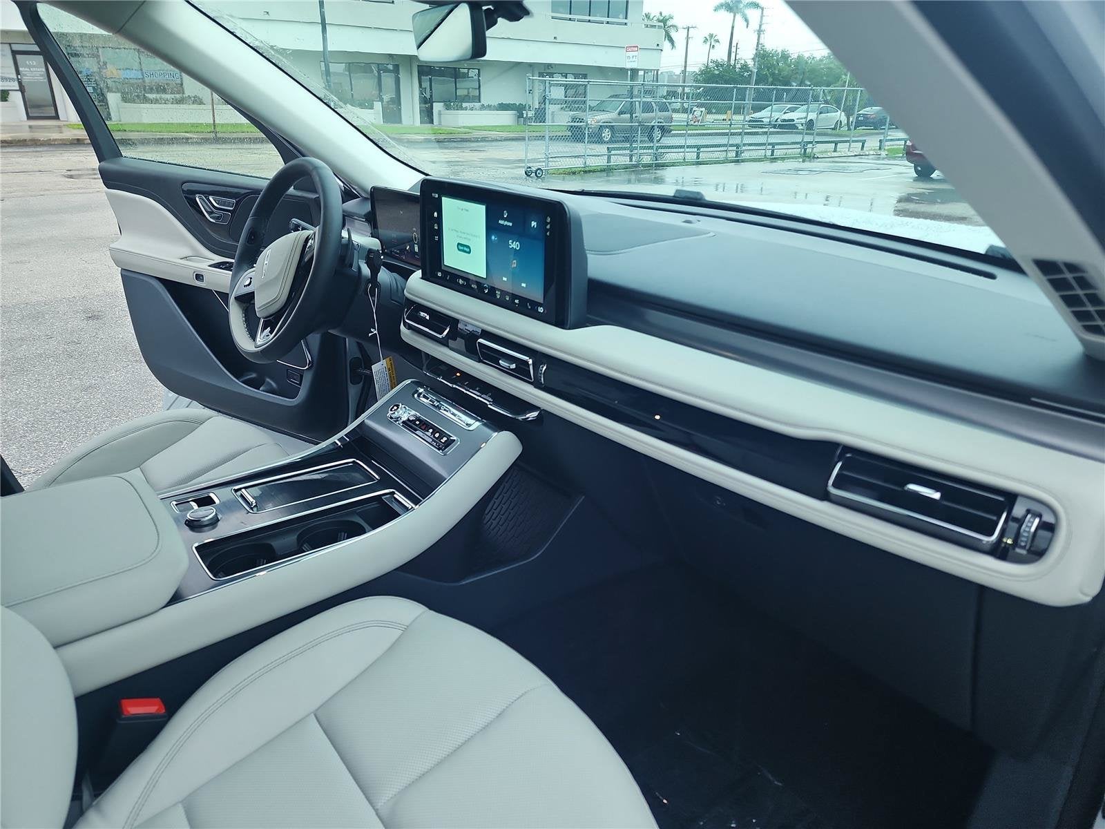 2027 Lincoln Aviator Premiere