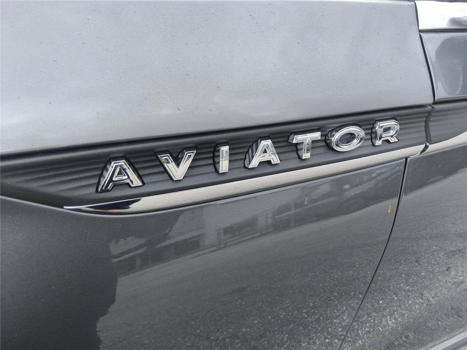 2027 Lincoln Aviator Premiere