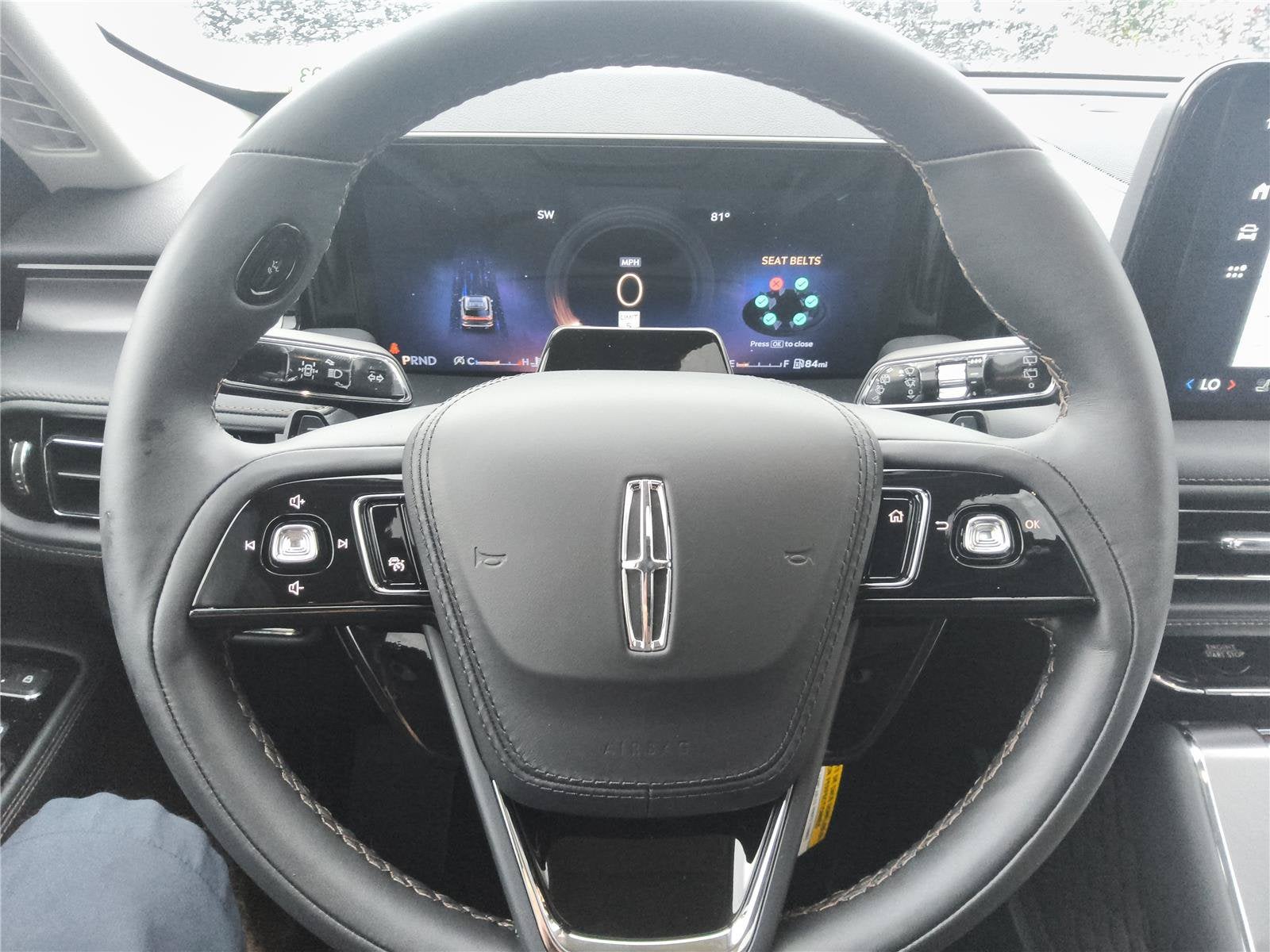 2027 Lincoln Aviator Premiere