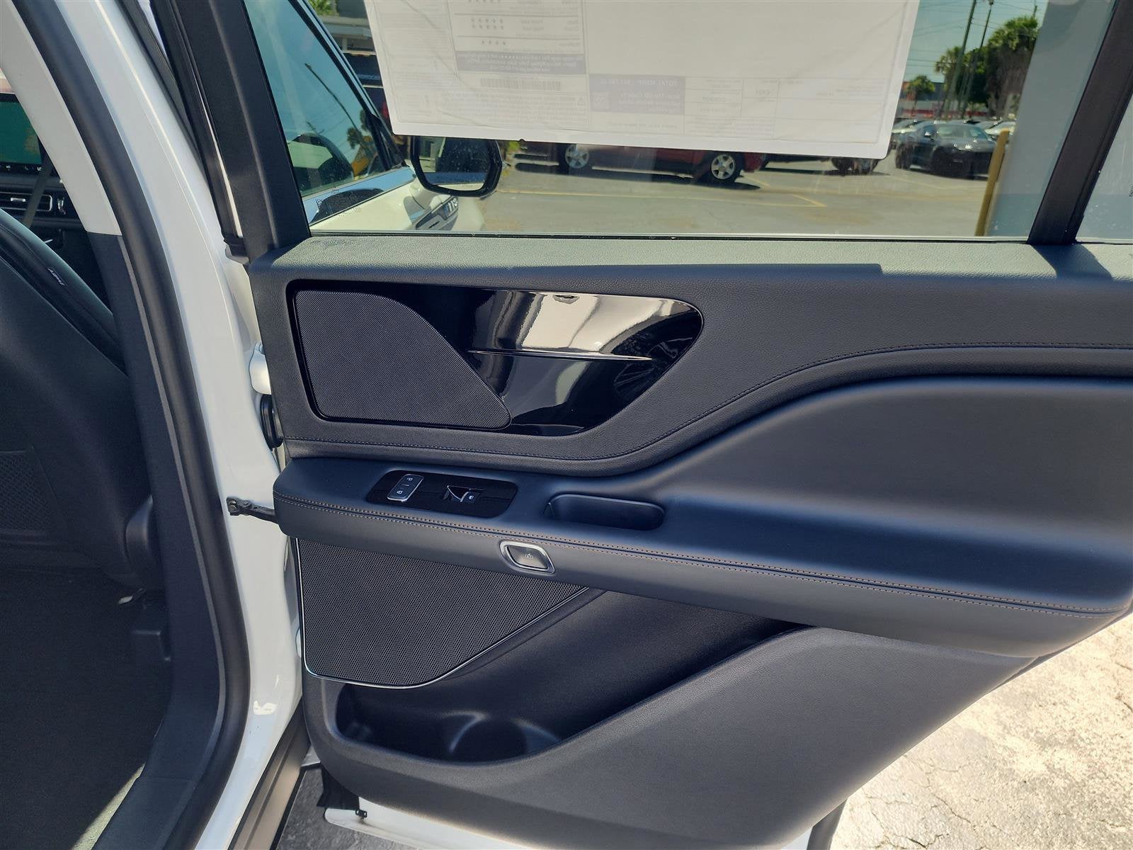 2025 Lincoln Aviator Premiere