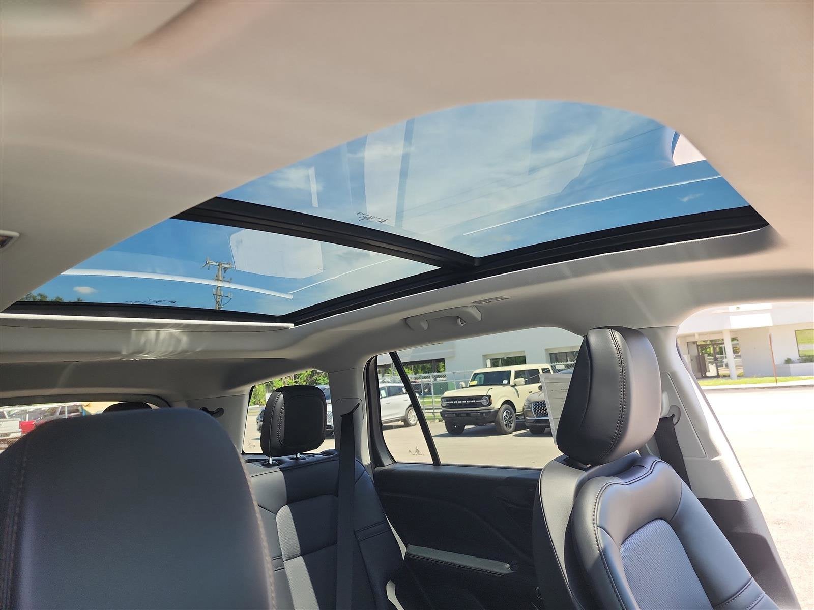 2025 Lincoln Aviator Premiere