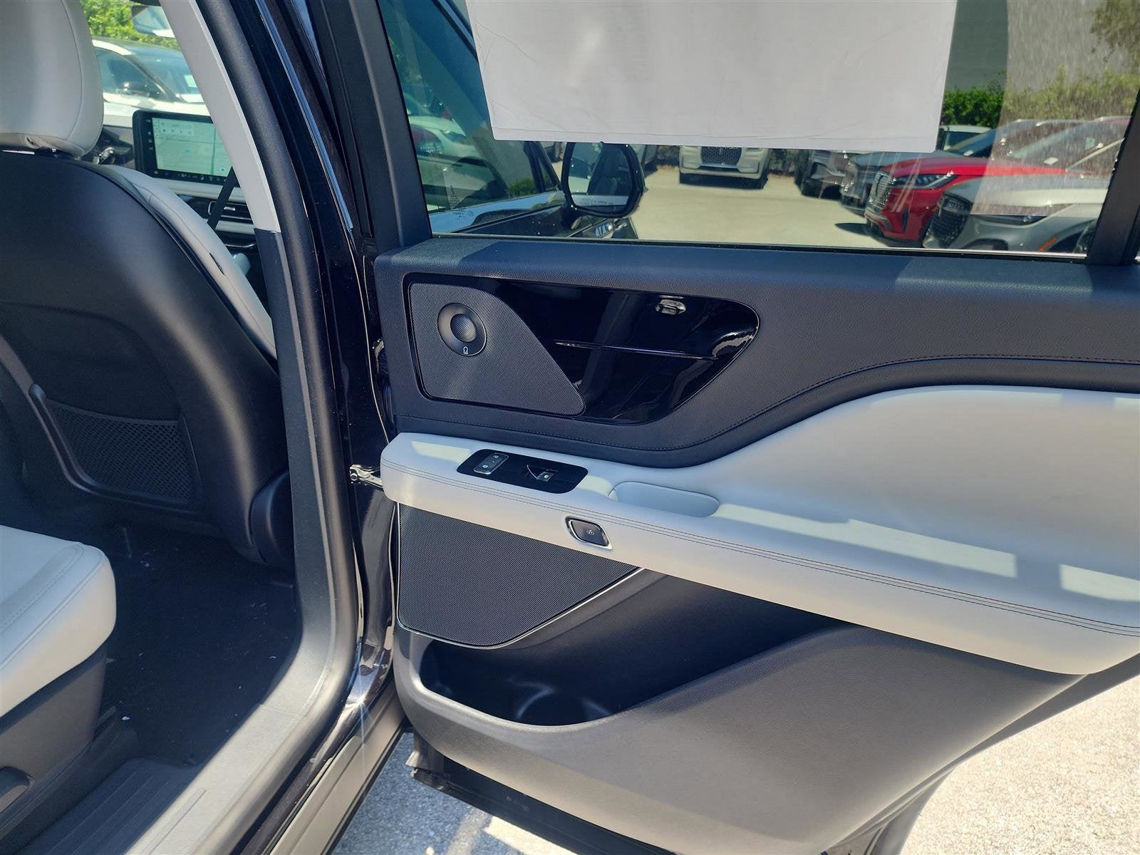 2025 Lincoln Aviator Premiere