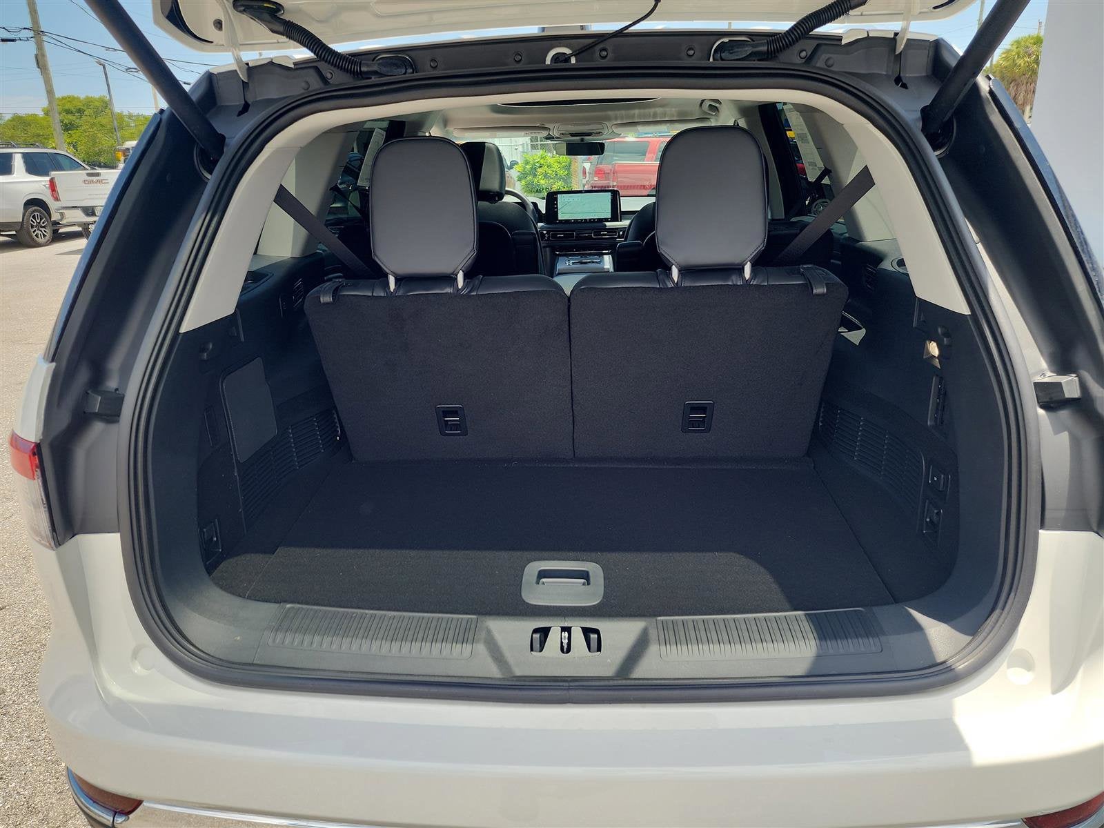 2025 Lincoln Aviator Premiere