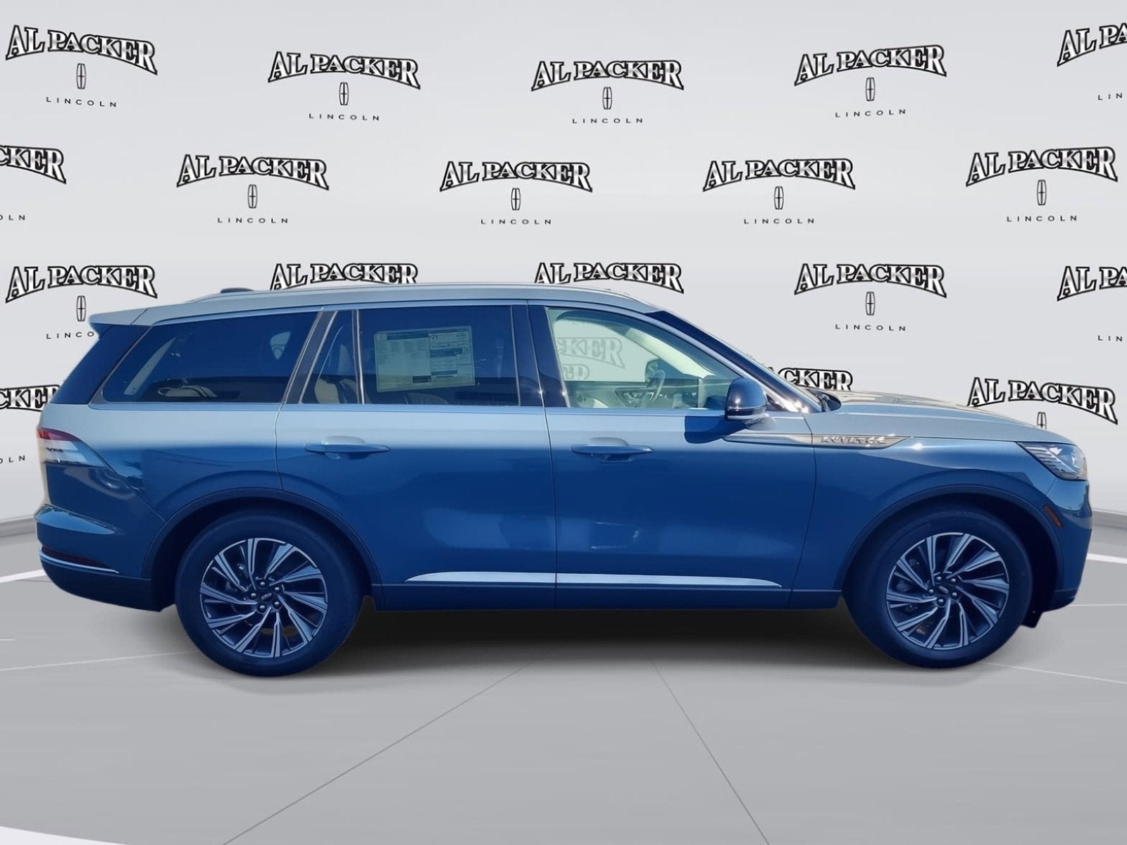 2025 Lincoln Aviator Premiere