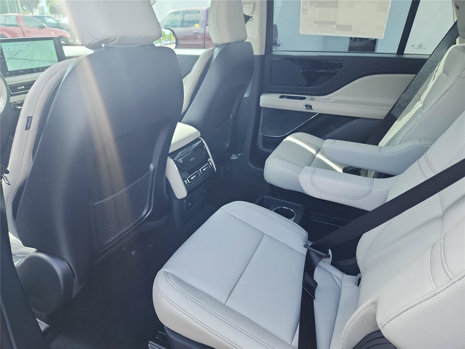 2027 Lincoln Aviator Premiere
