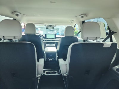 2027 Lincoln Aviator Premiere