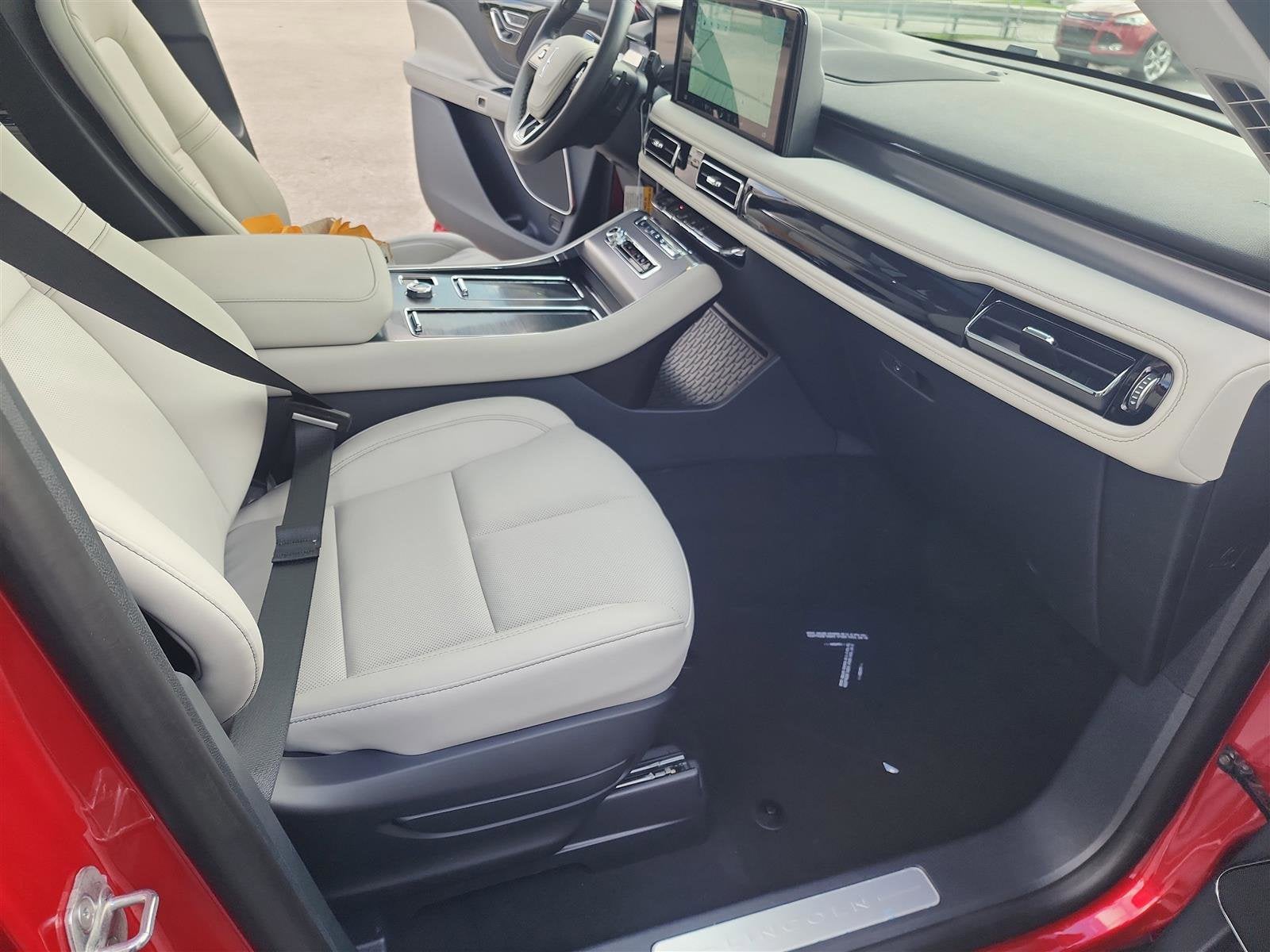 2025 Lincoln Aviator Premiere