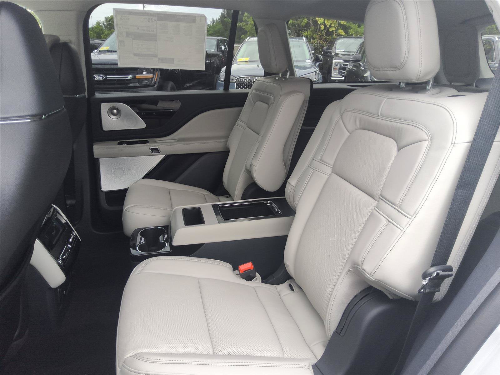 2027 Lincoln Aviator Reserve