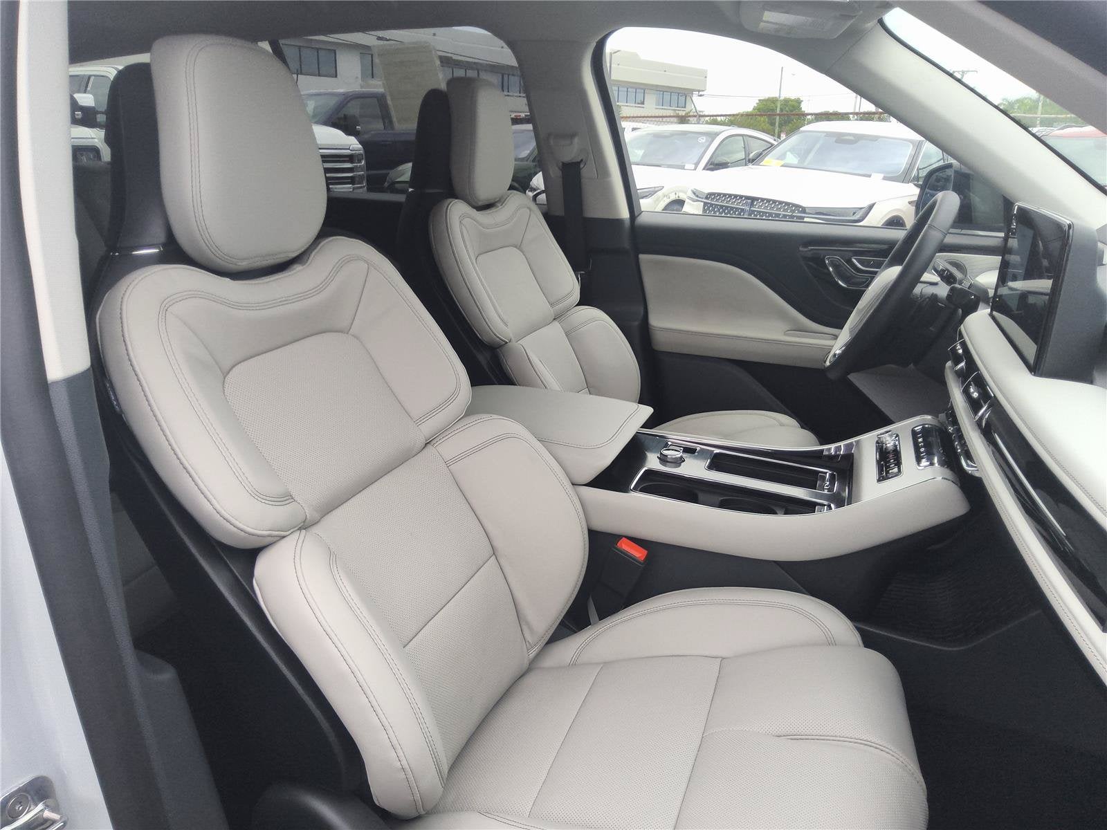 2027 Lincoln Aviator Reserve