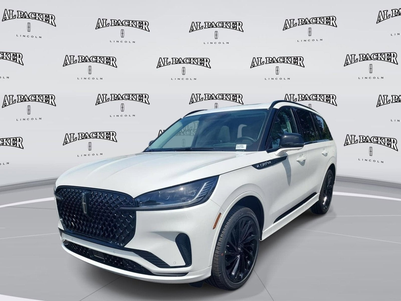 2026 Lincoln Aviator Reserve AWD's photo