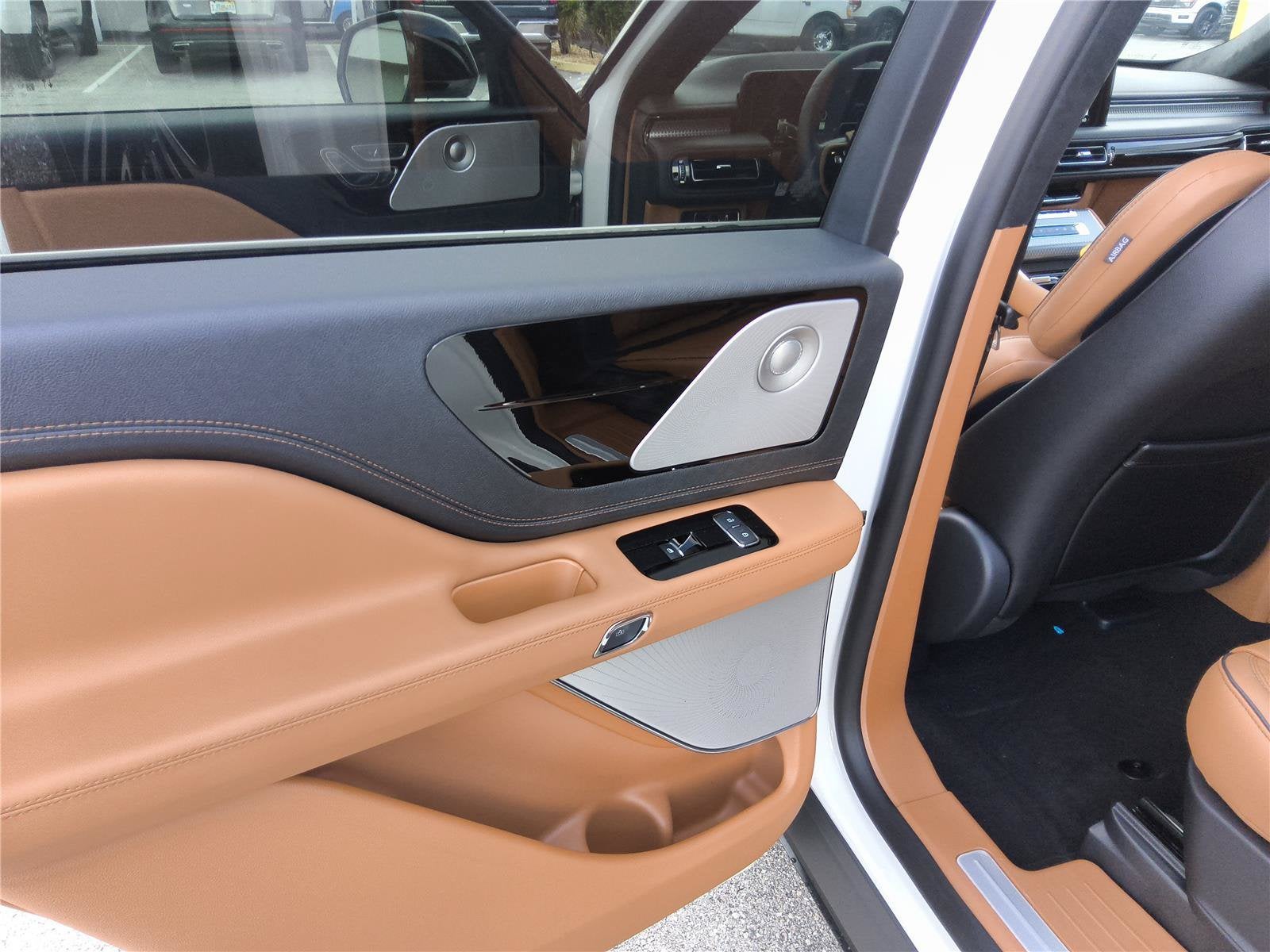 2027 Lincoln Aviator Black Label