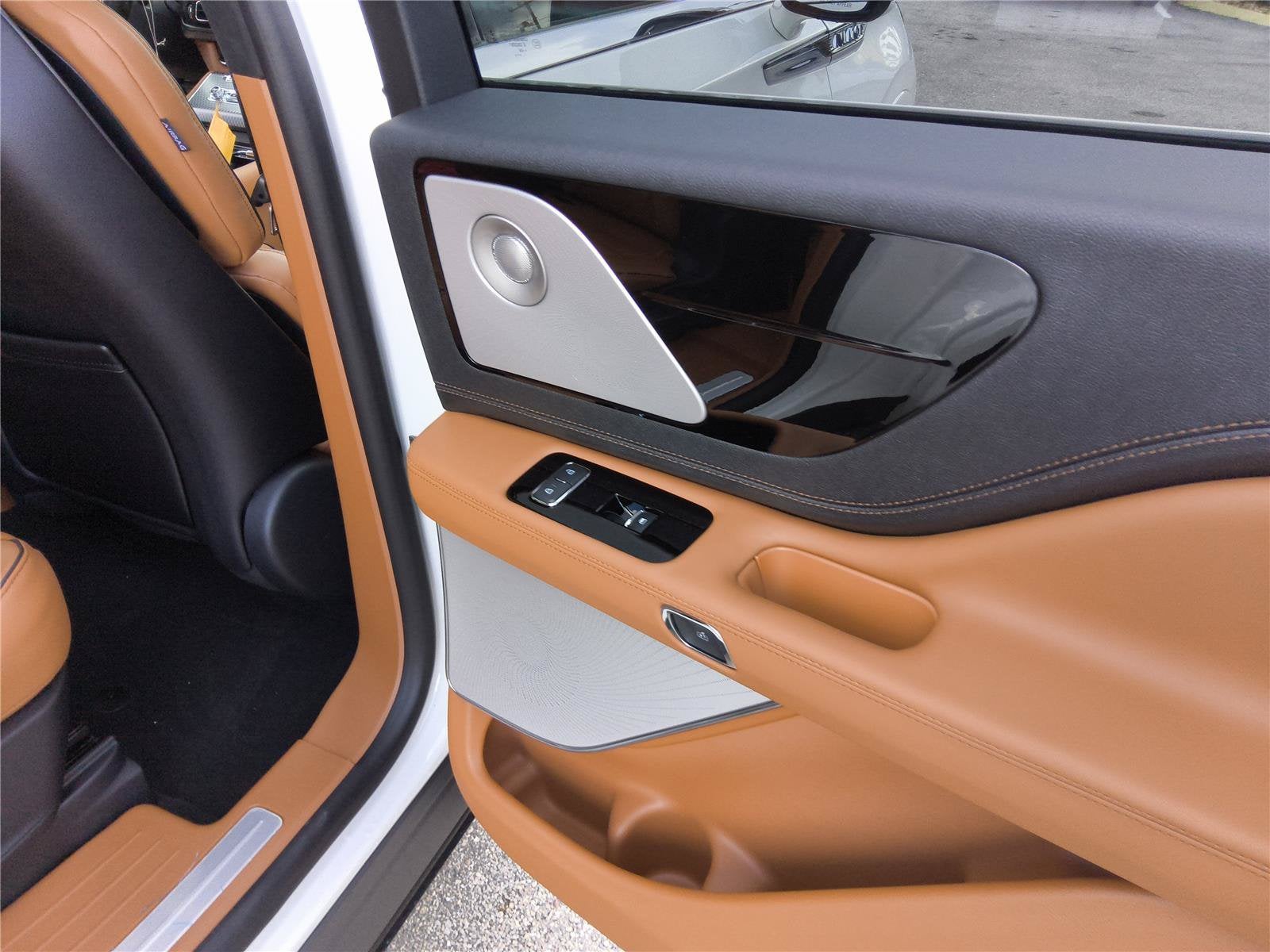 2027 Lincoln Aviator Black Label