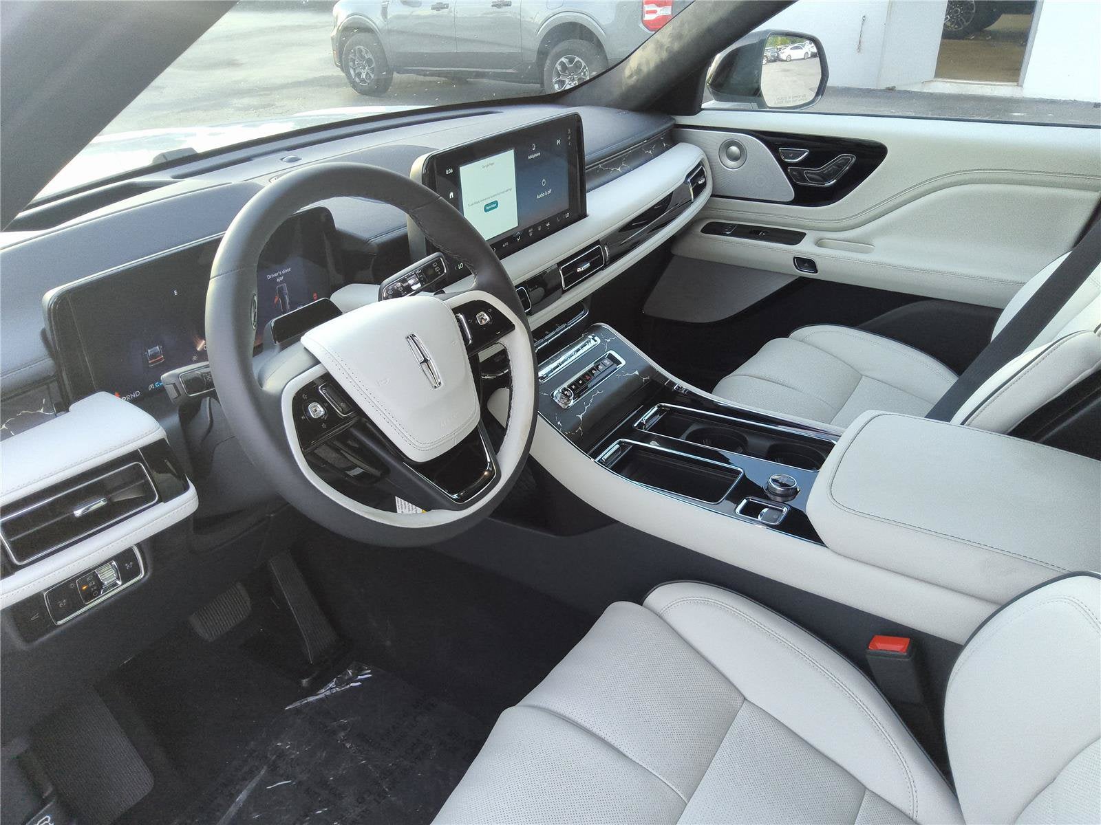 2027 Lincoln Aviator Black Label