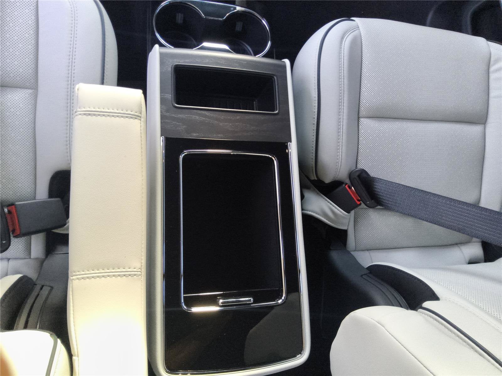 2027 Lincoln Aviator Black Label