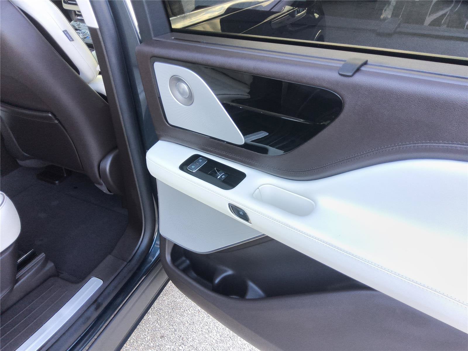 2024 Lincoln Aviator Black Label