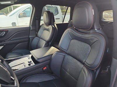 2025 Lincoln Aviator Black Label