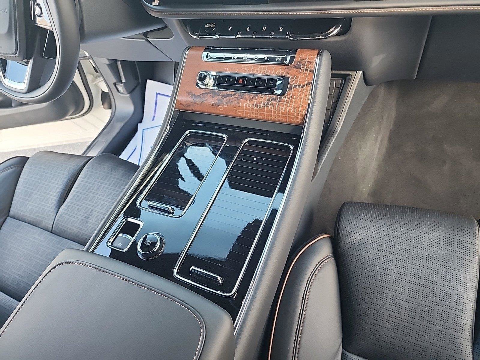 2025 Lincoln Aviator Black Label