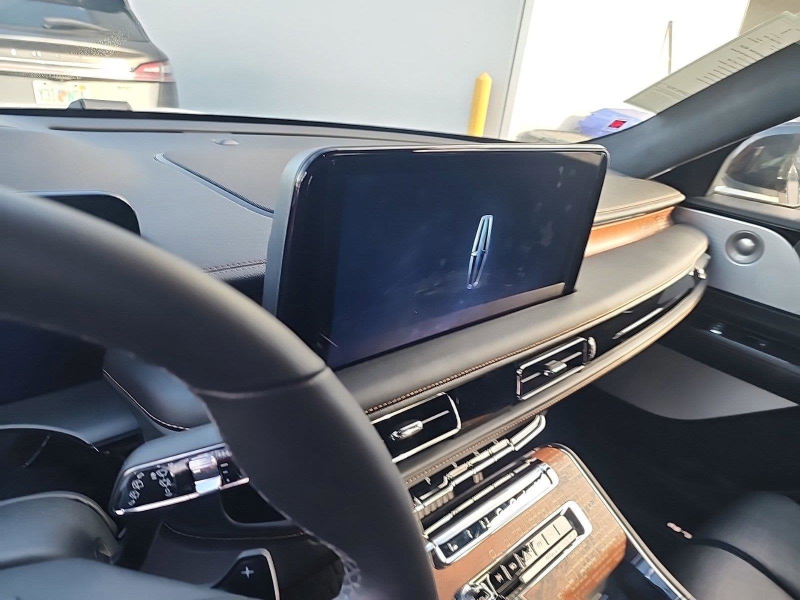 2025 Lincoln Aviator Black Label