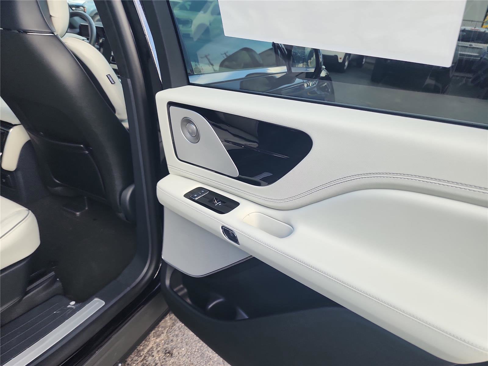 2026 Lincoln Aviator Black Label