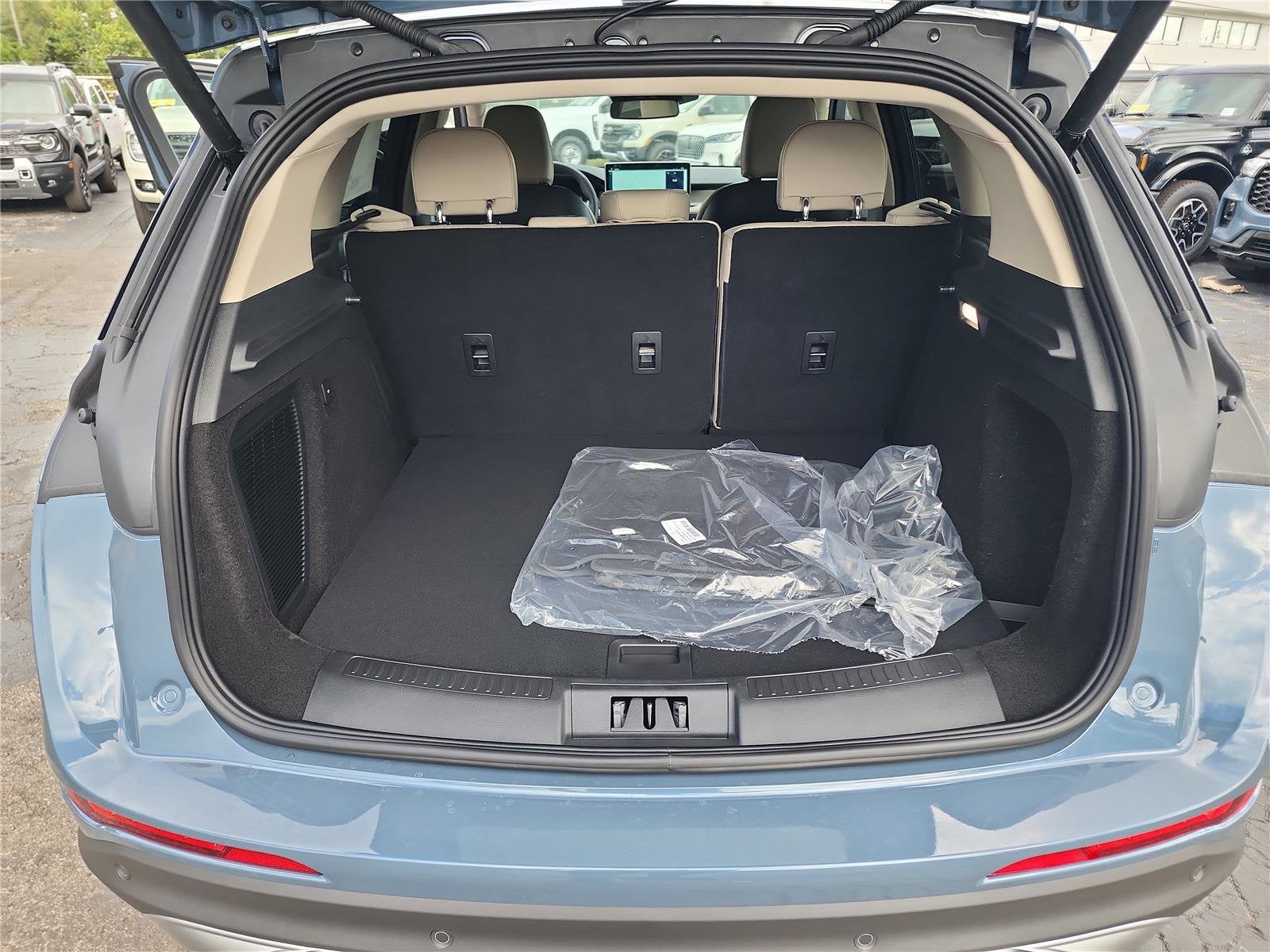 2026 Lincoln Corsair Premiere