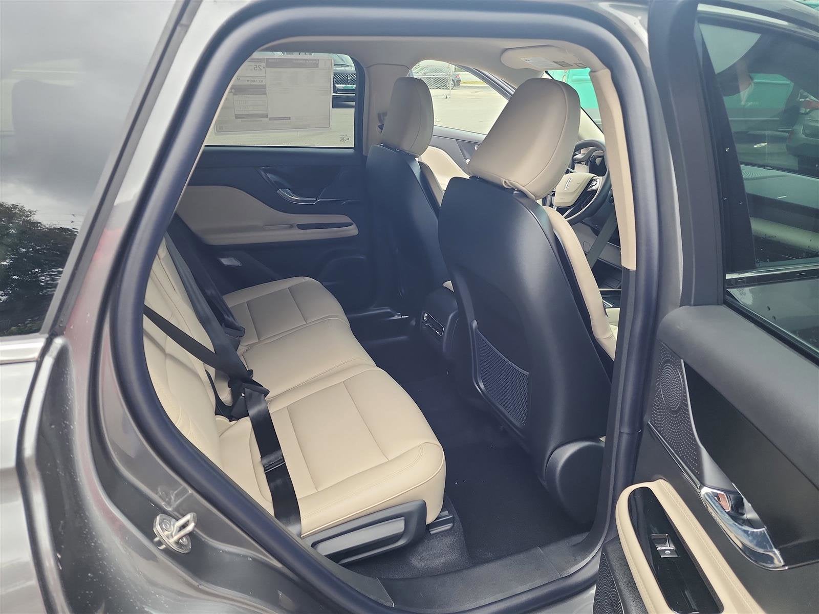 2025 Lincoln Corsair Premiere