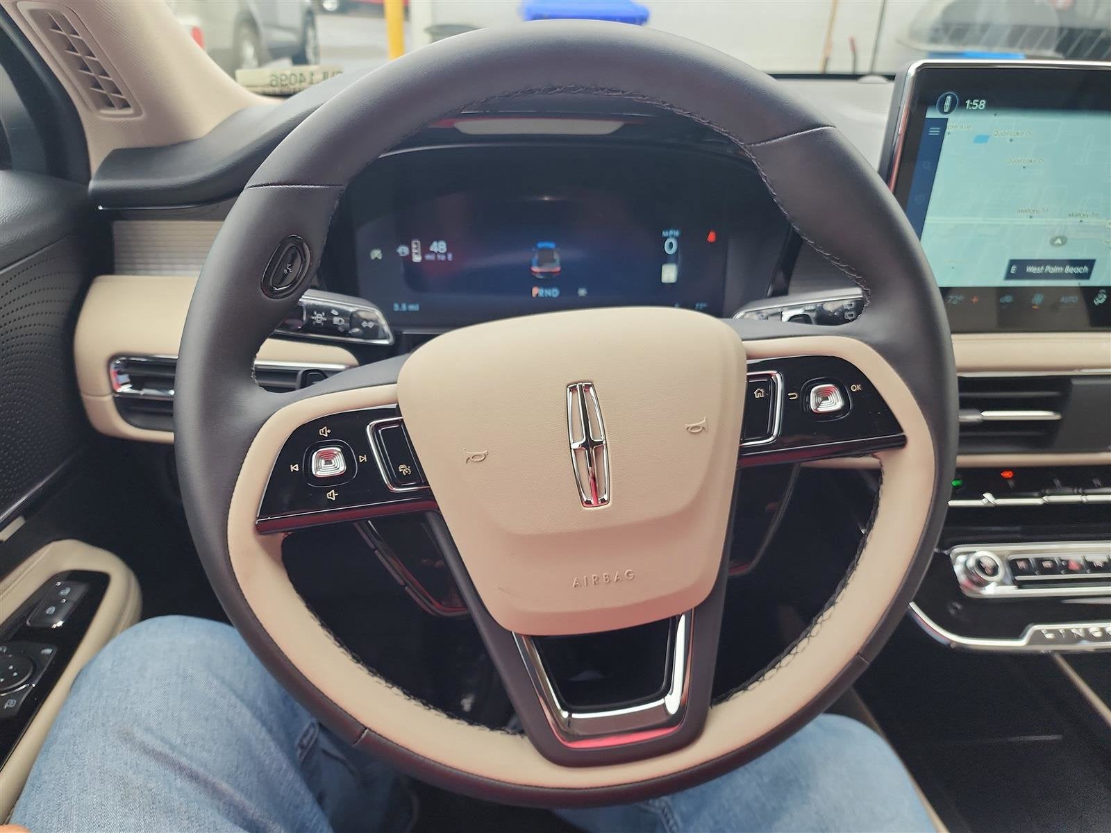 2025 Lincoln Corsair Premiere