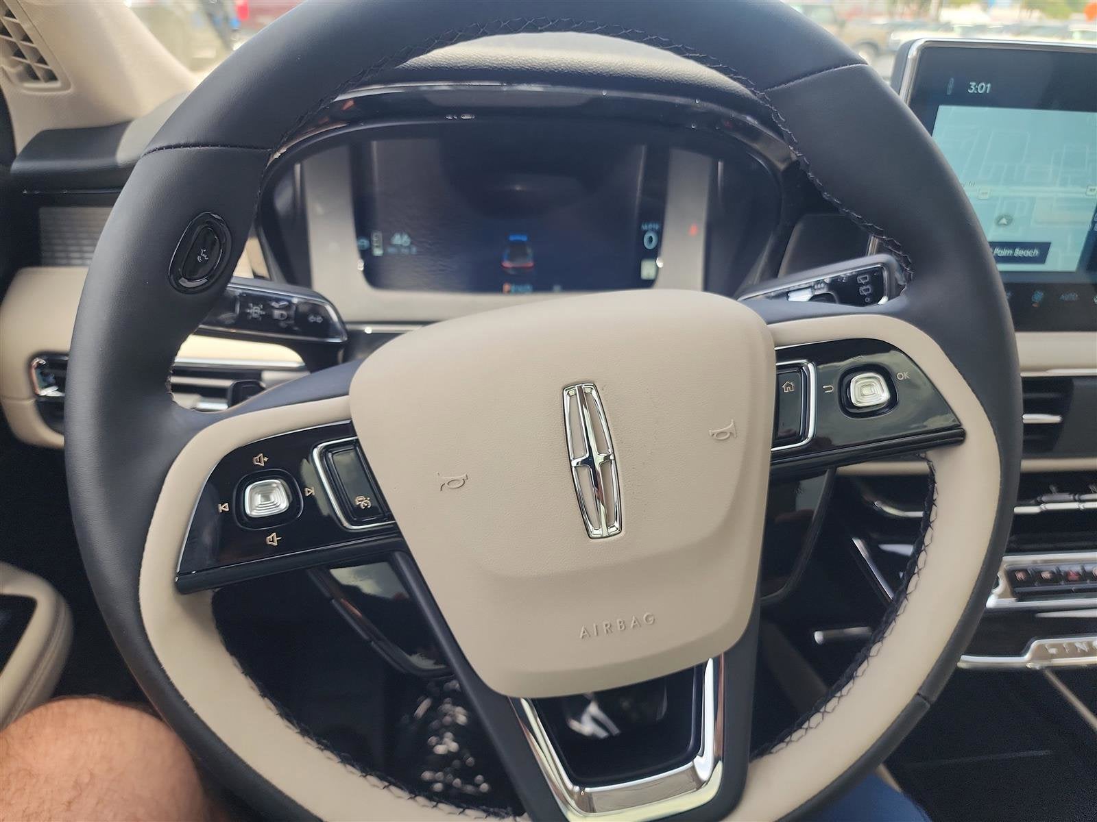 2025 Lincoln Corsair Premiere