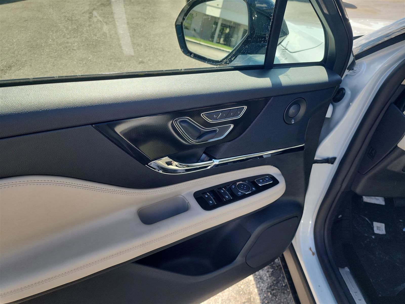 2025 Lincoln Corsair Reserve