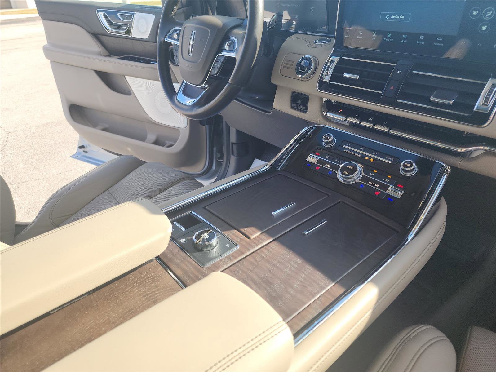 2022 Lincoln Navigator Reserve