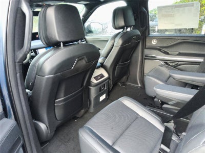 2027 Lincoln Navigator Reserve