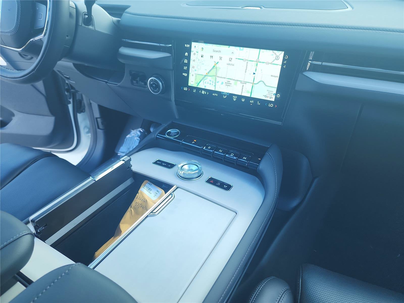 2027 Lincoln Navigator Reserve