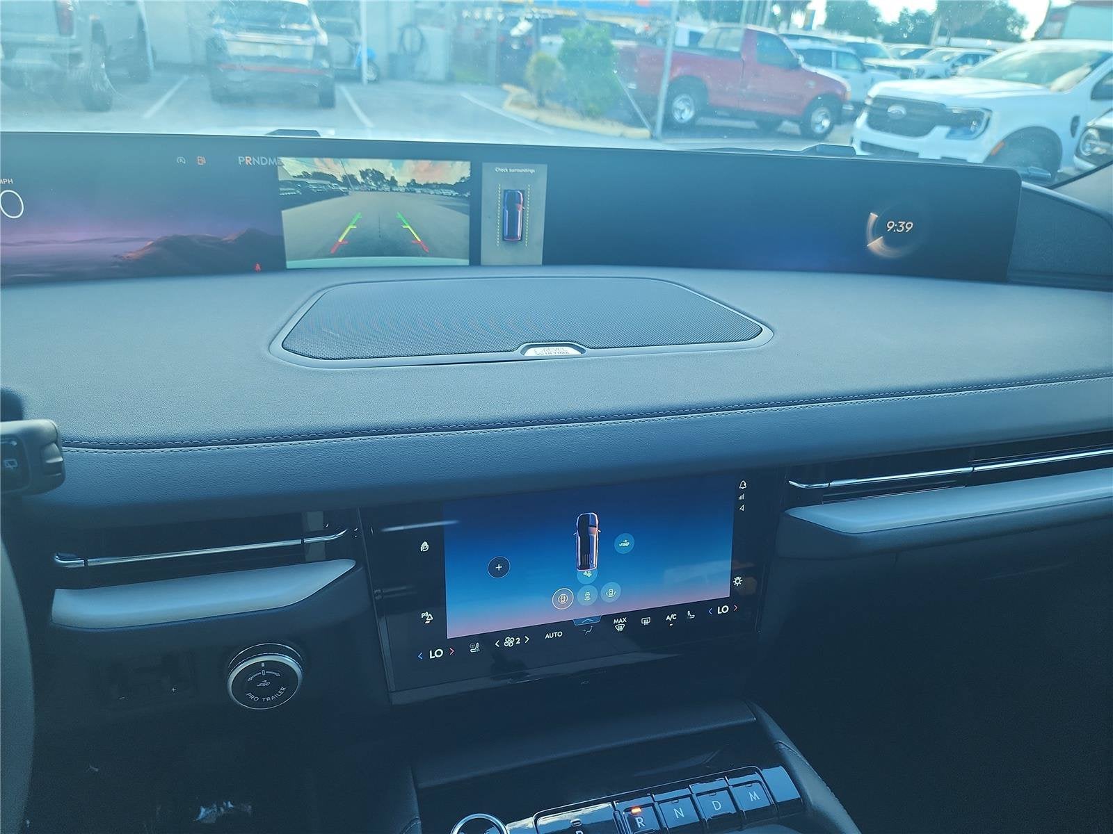2027 Lincoln Navigator Reserve