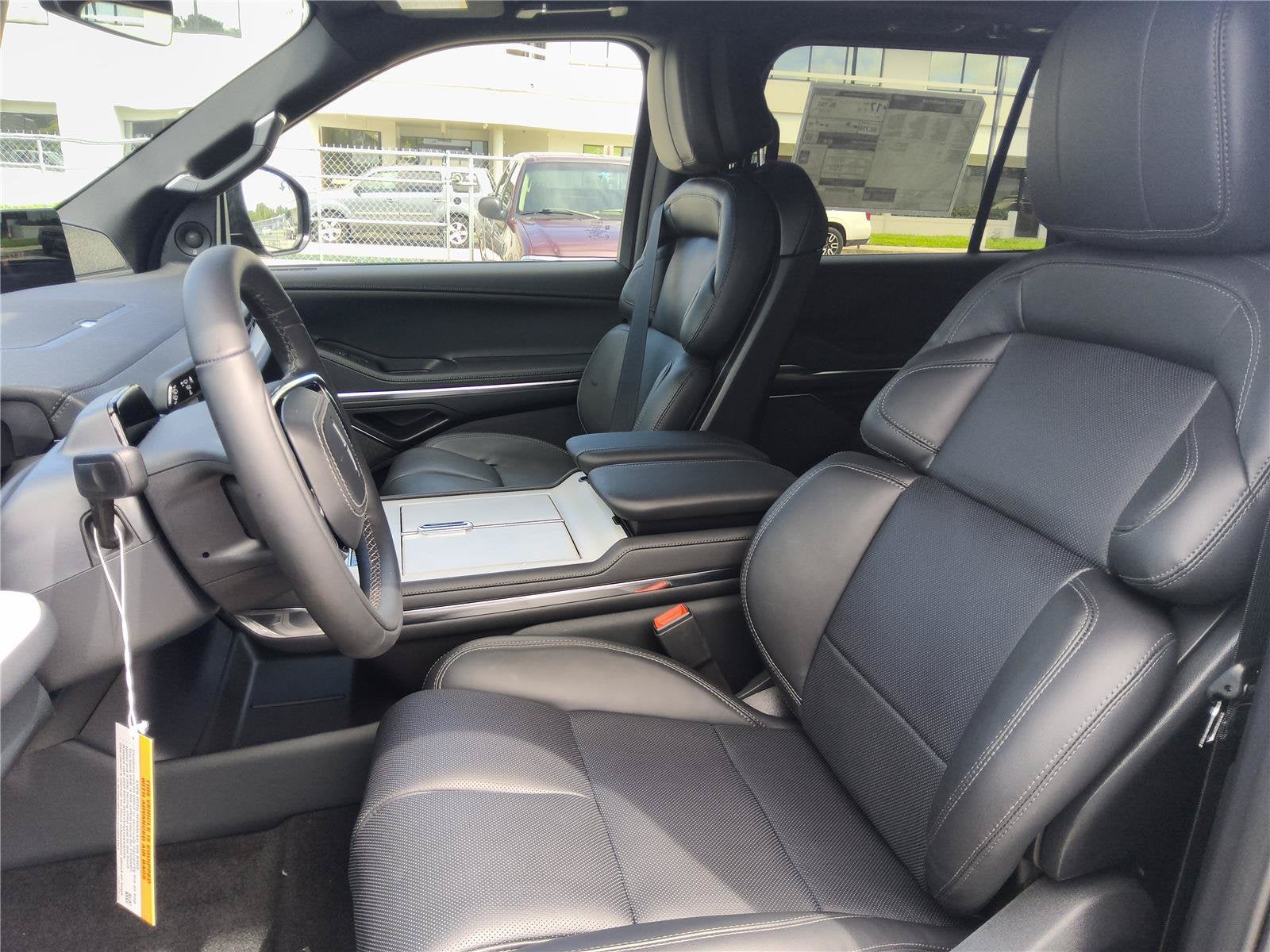 2027 Lincoln Navigator Reserve