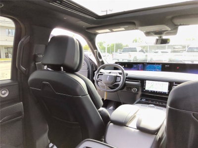 2027 Lincoln Navigator Reserve