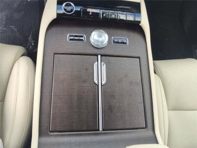 2027 Lincoln Navigator Reserve