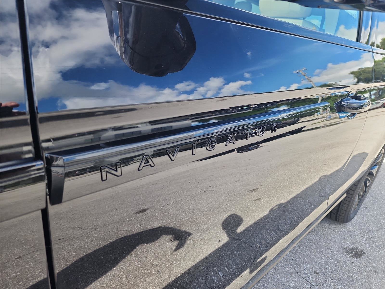 2027 Lincoln Navigator Reserve