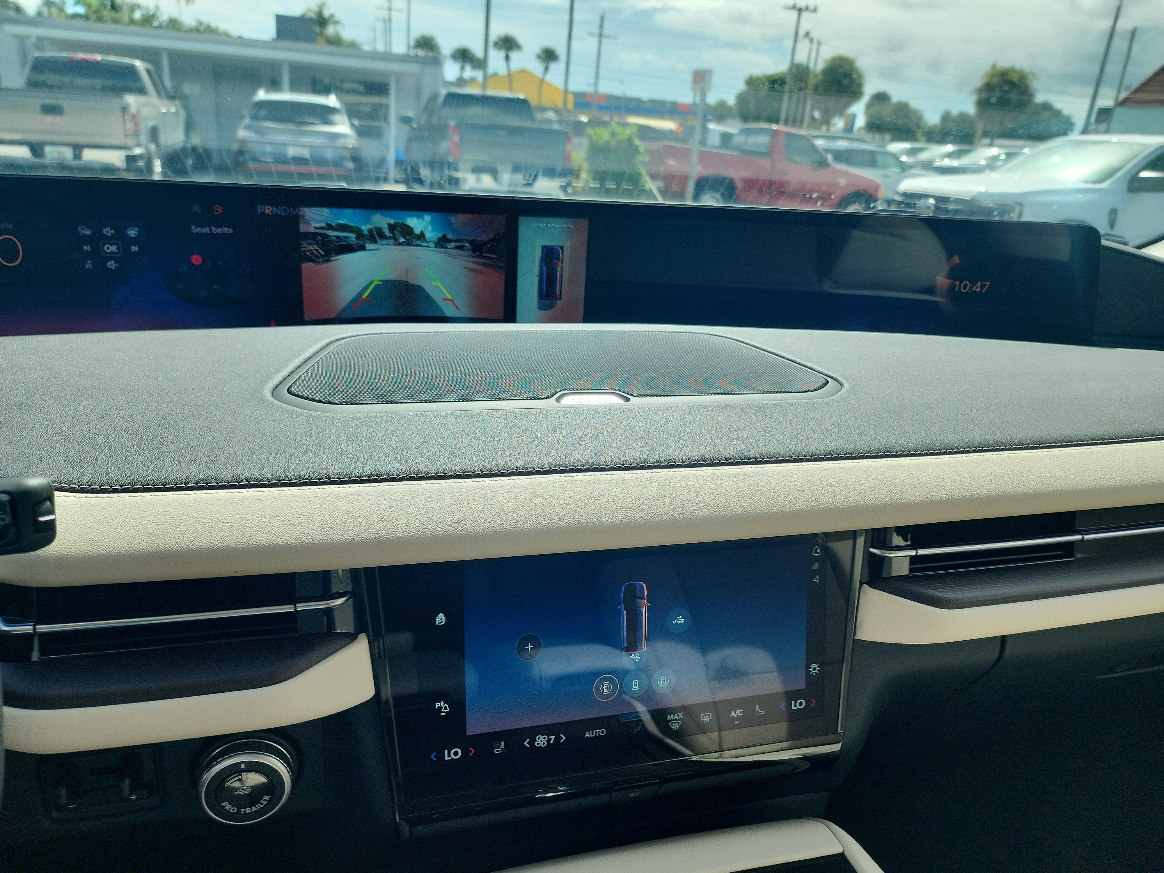 2027 Lincoln Navigator Reserve