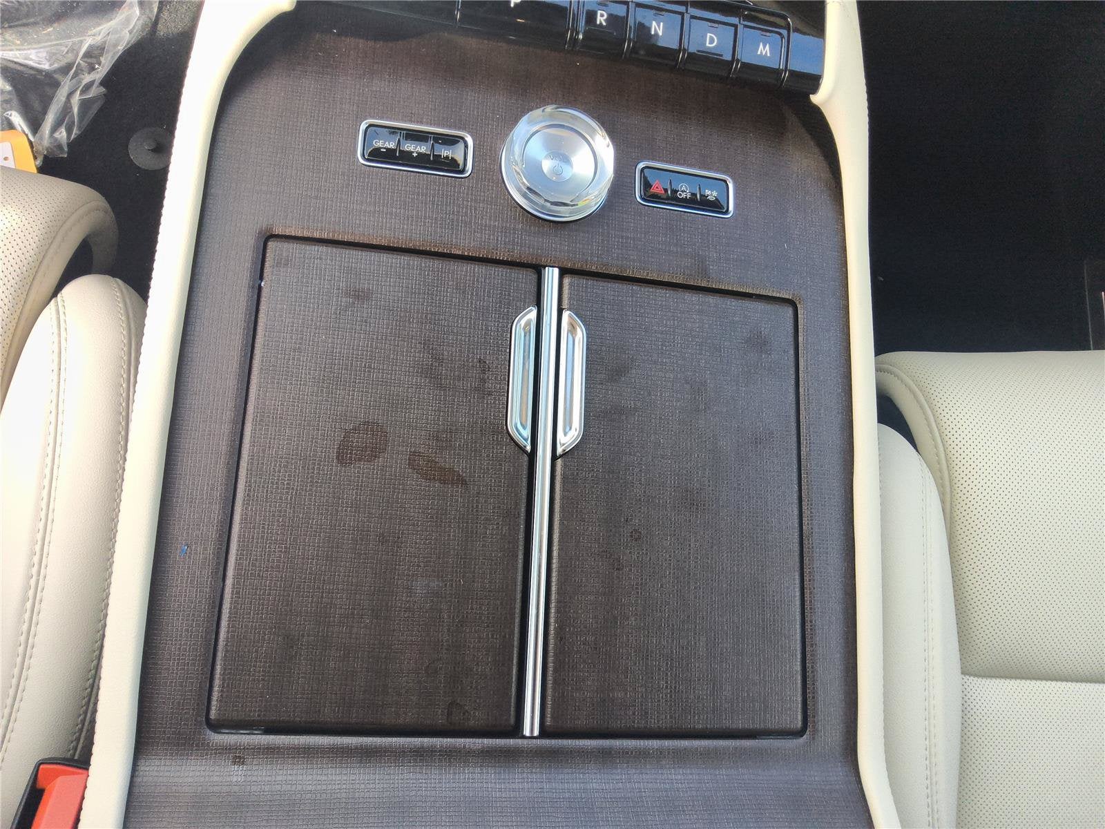 2027 Lincoln Navigator Reserve