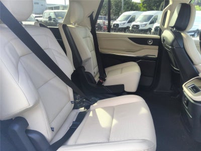 2027 Lincoln Navigator Reserve