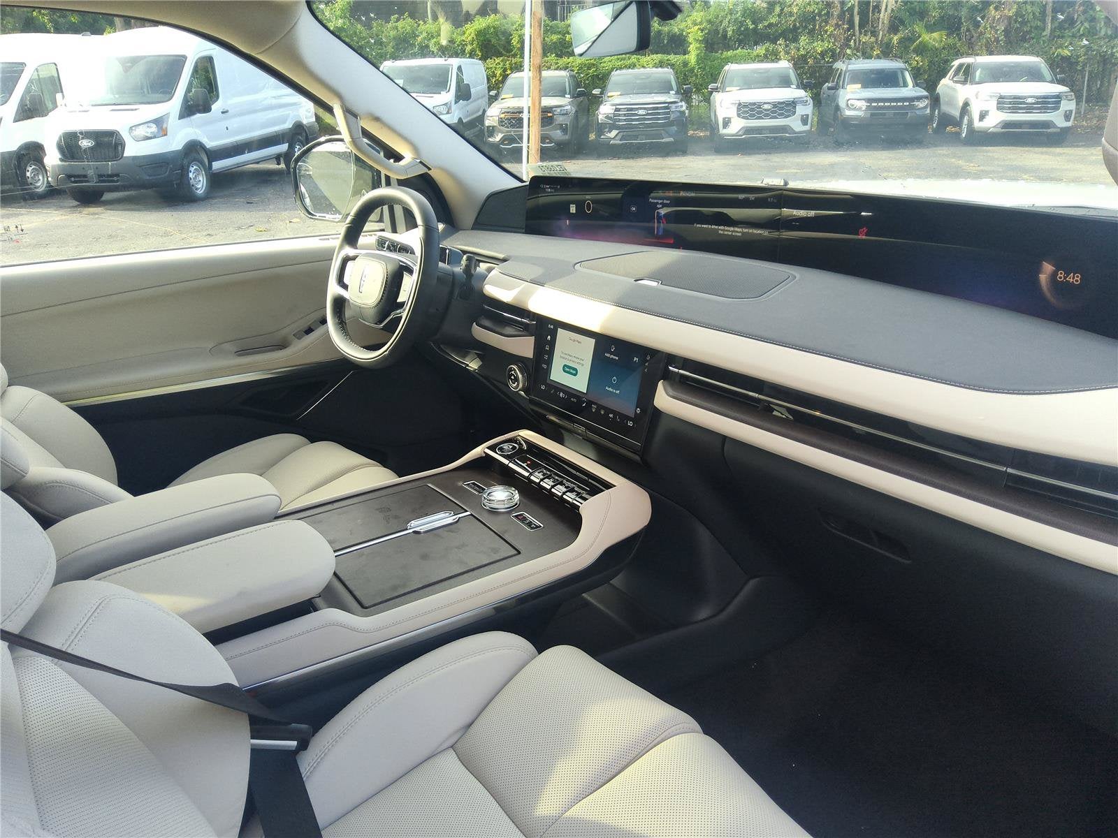 2027 Lincoln Navigator Reserve
